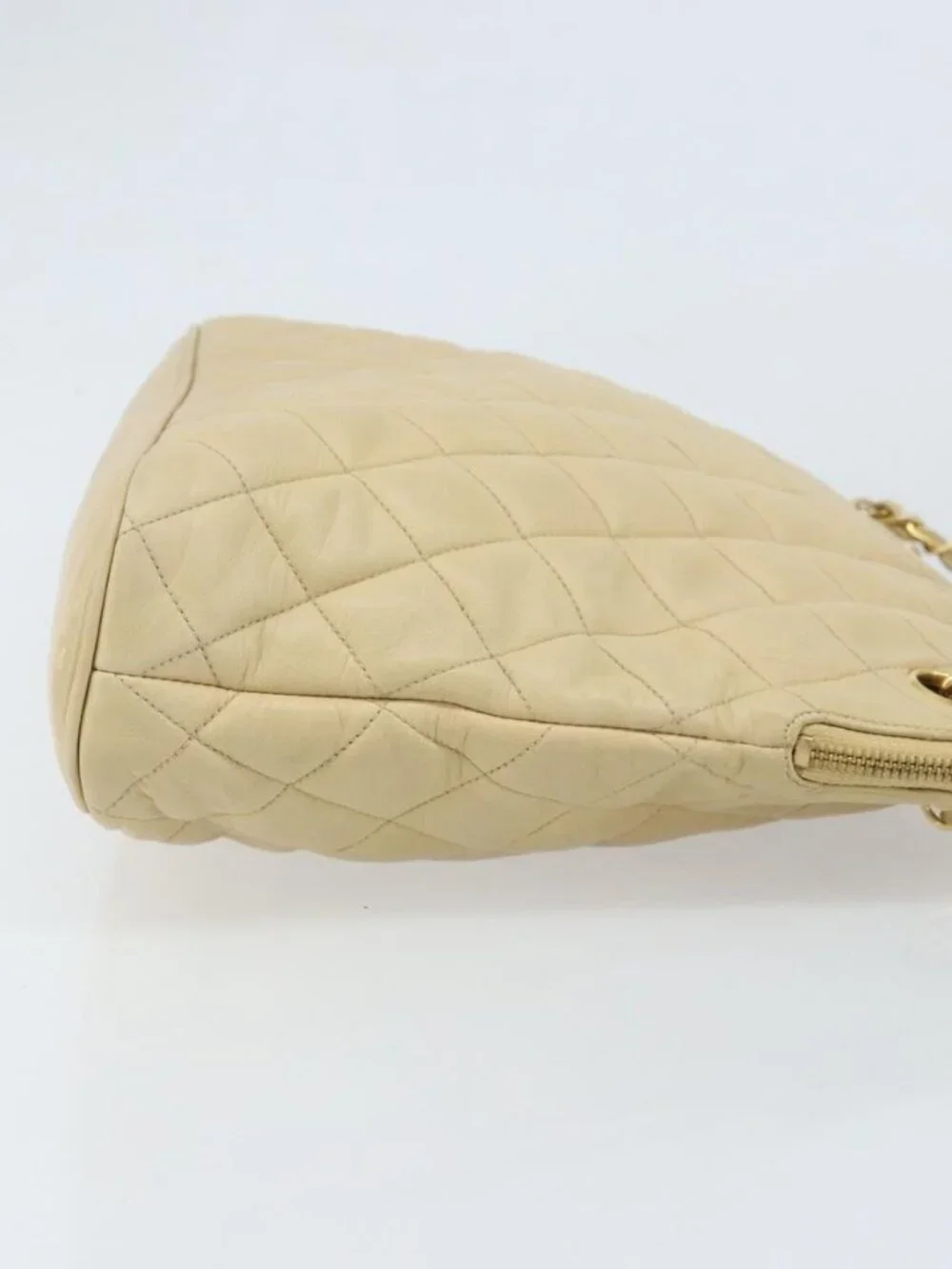 CHANEL Matelasse Chain Shoulder Tote Bag Lamb Skin Beige Gold CC Auth ARZ444